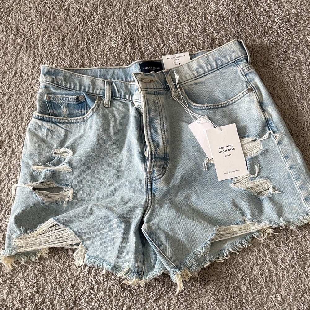 Lucky Brand 
90s midi high rise jean short